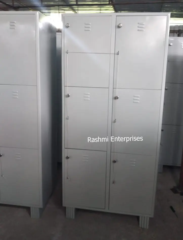 6 Door Lockers